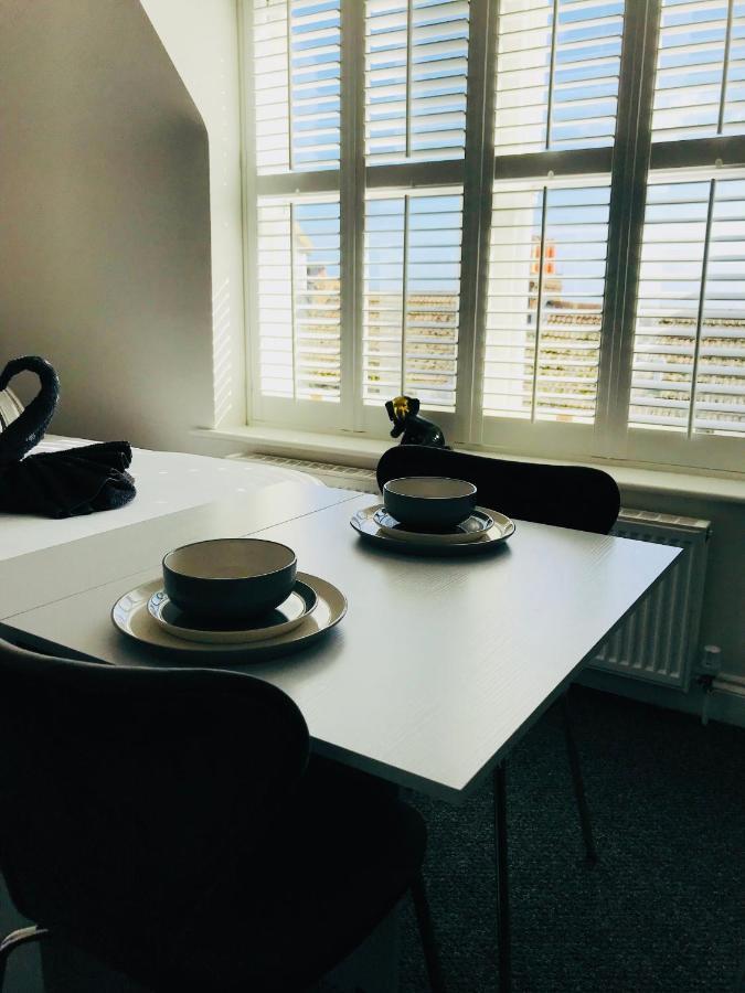 Penthouse Suite, Sea View, Close To Shops, Beach And Train St Leonards-on-Sea Экстерьер фото